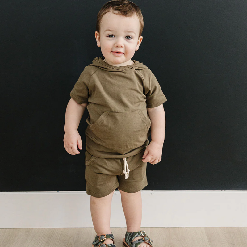 Mebie Baby - Hooded Tee and Shorts Set in Olive (4T)