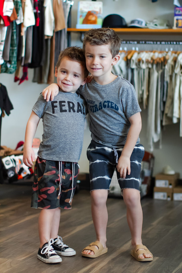 Kids Easily distracted tee