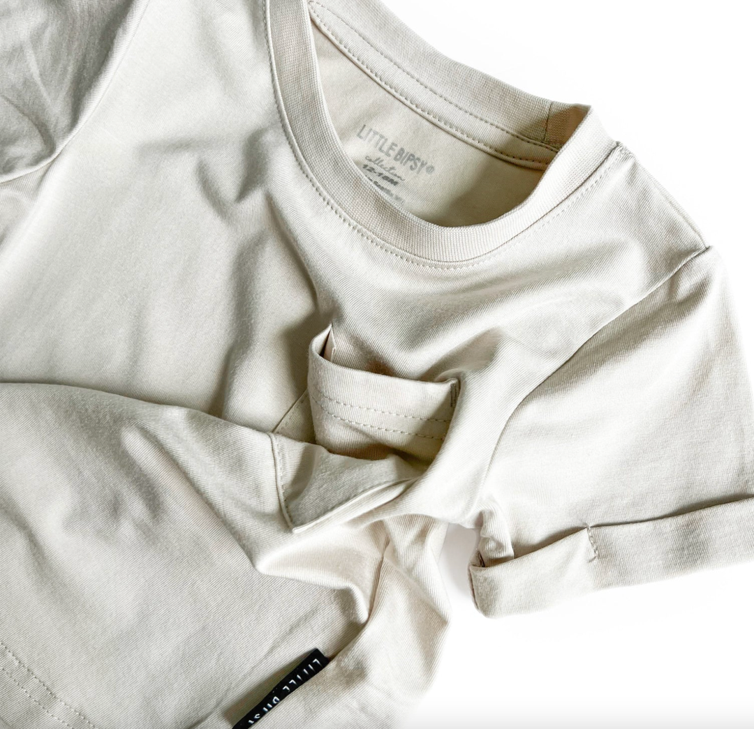 Little Bipsy - Basic Bamboo Pocket Tee in Froth