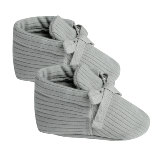 Quincy Mae ribbed booties dusty blue