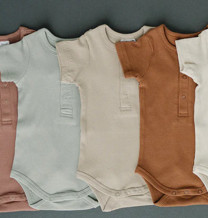 Mebie Baby - Organic Ribbed Henley Onesie in Sage (3-6mo and 6-12mo)