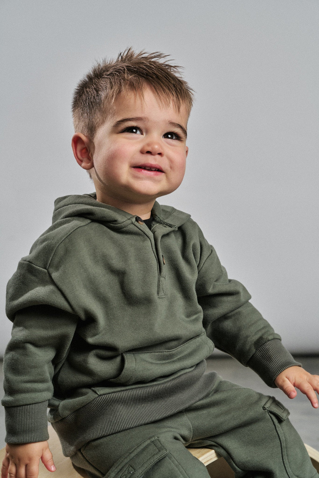 Little Bipsy - Henley Hoodie in Pine