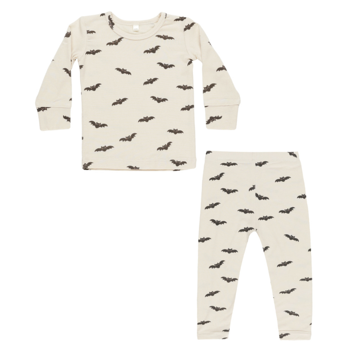 Quincy Mae - Bamboo Pajama Set in Bats (12-18mo)