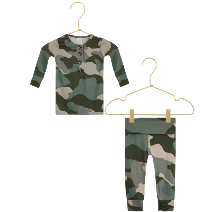 Lou Lou and Co Roger camo two piece infant set