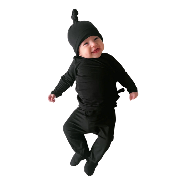 Shore Baby Co - Jett Baby Kimono Two-Piece Set + Hat in Black