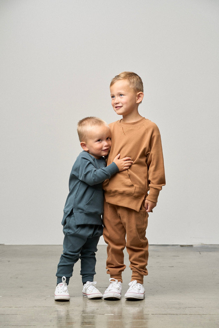 Little Bipsy - Pocket Pullover in Chestnut