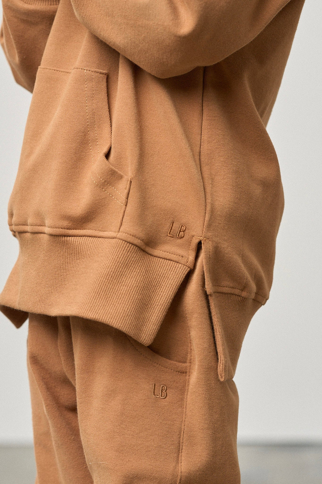 Little Bipsy - Pocket Pullover in Chestnut