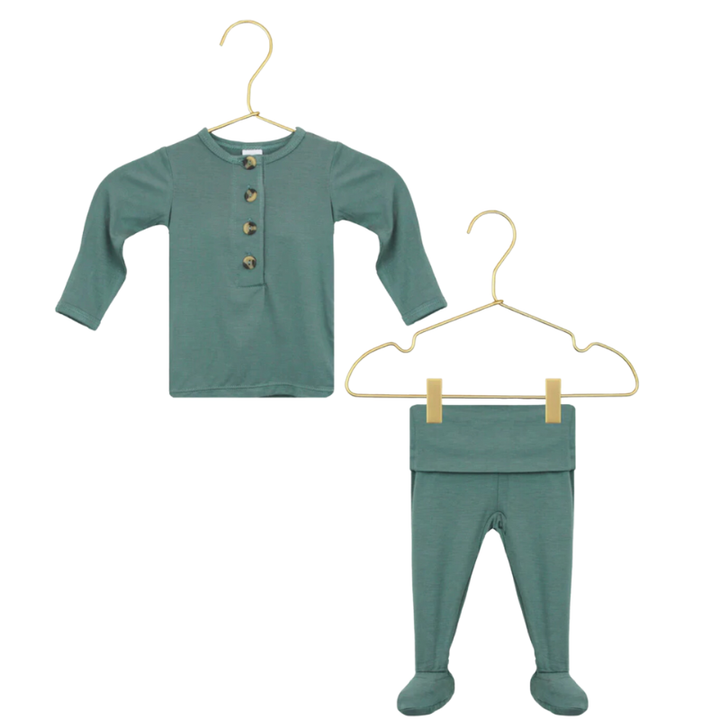 Lou Lou & Co blue/green two piece infant set