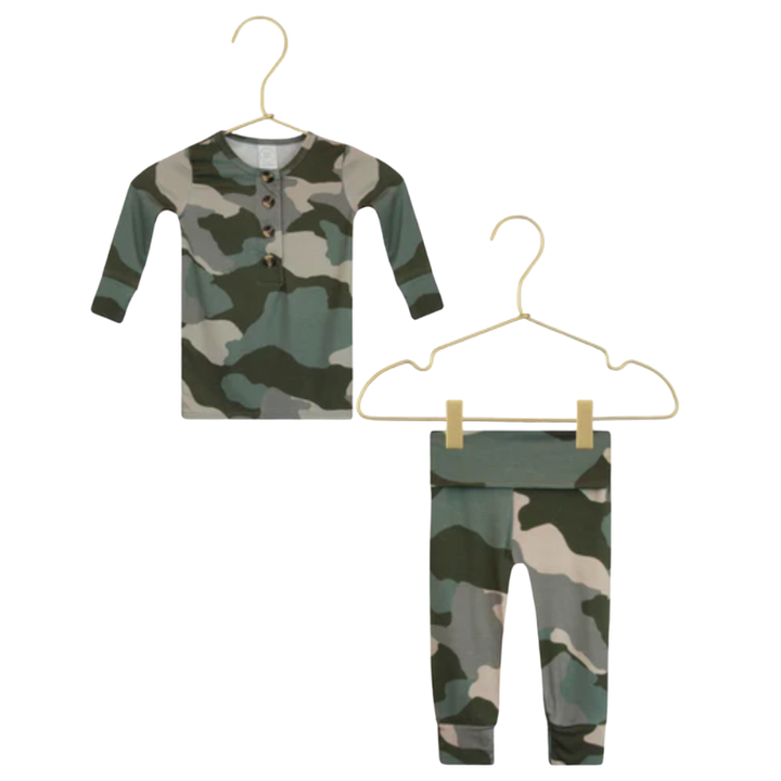 Lou Lou & Co - Infant Roger Top + Bottom Set in Camo