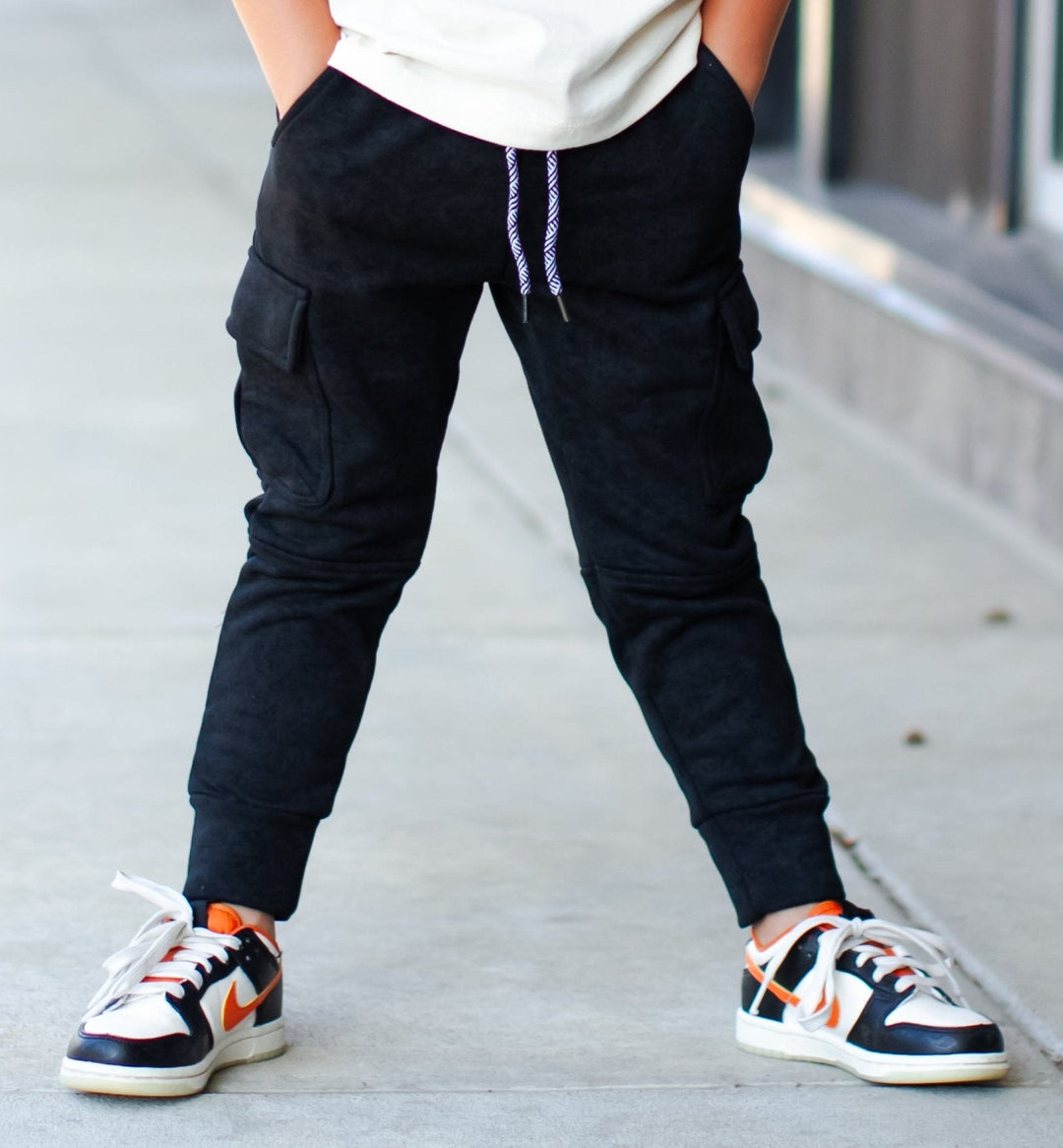 Appaman boys black joggers