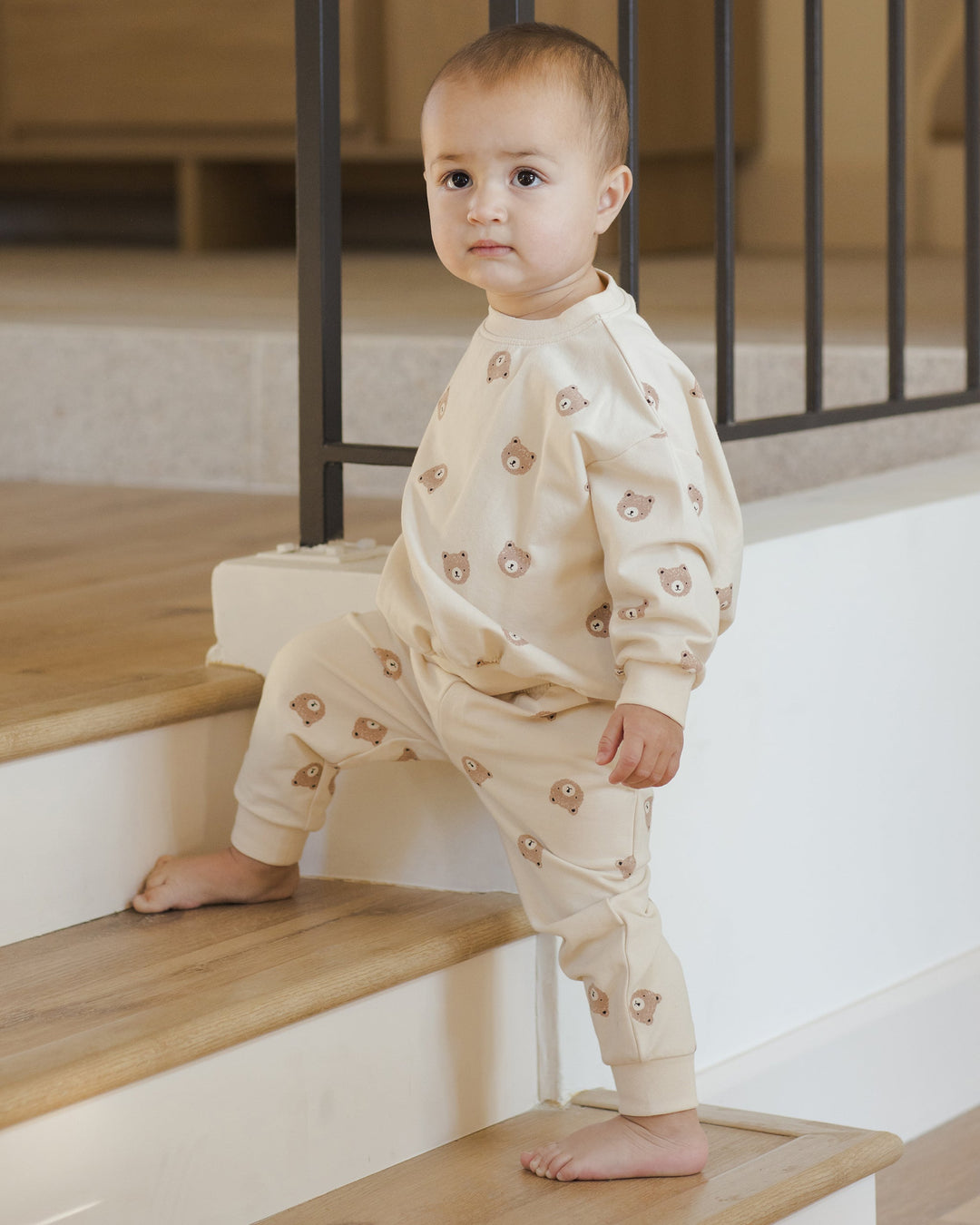 Baby boy bears sweatsuit