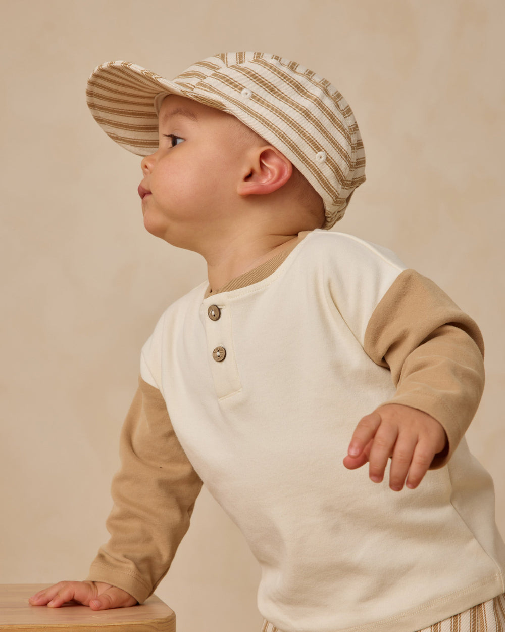 Baby henley color block sleeve in gold