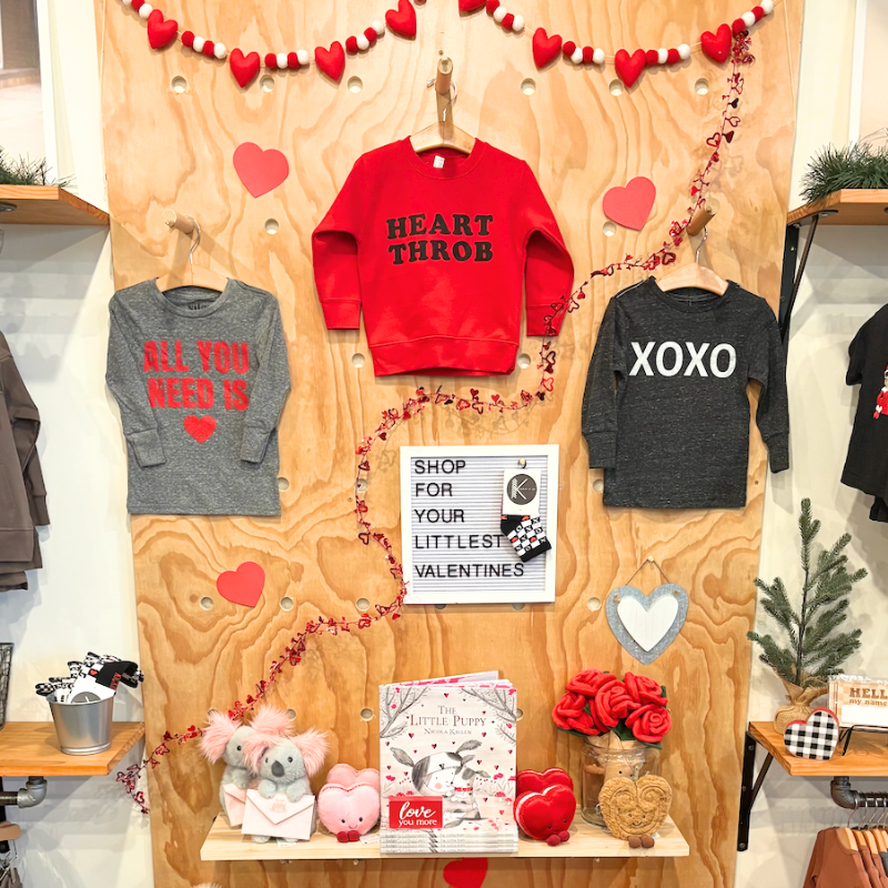 Roman & Leo - Heart Throb Pullover in Red