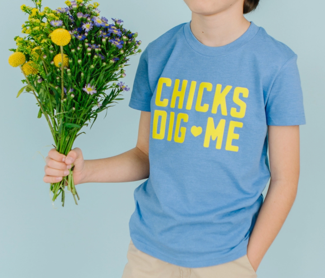 Boys Easter shirt chicks dig me