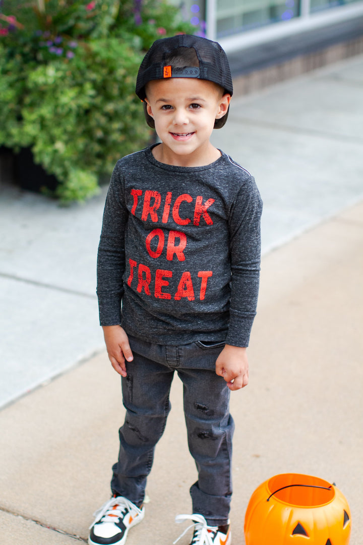 Silas - Trick or Treat Long Sleeve Tee in Charcoal