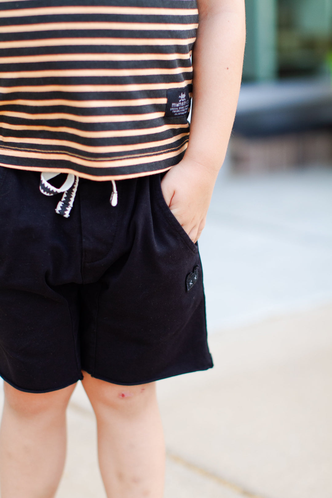 Munster Kids - Slacker Shorts in Washed Black (2)