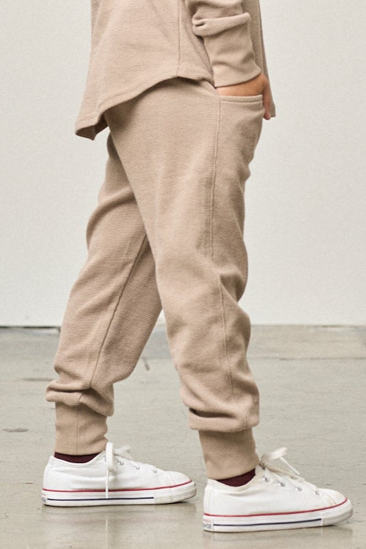 Kids waffle joggers mushroom tan