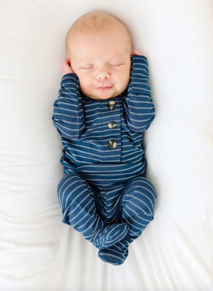 Lou Lou & Co - Infant Hank Top + Bottom Baby Set in Navy w/ Micro Stripes