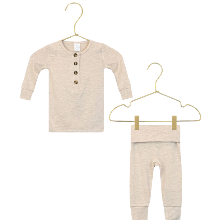 Lou Lou & Co - Infant Ryan Top + Bottom Set in Heathered Wheat