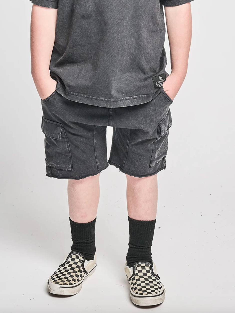 Munster Maverick Cargo Shorts in Mineral Black