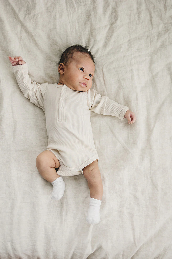 Mebie Baby - Organic Henley Long Sleeve Ribbed Onesie in Vanilla