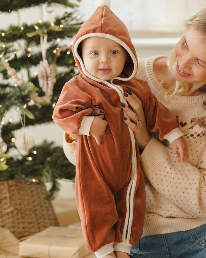 Quincy Mae - Velour Zip Hooded Jumpsuit in Cranberry