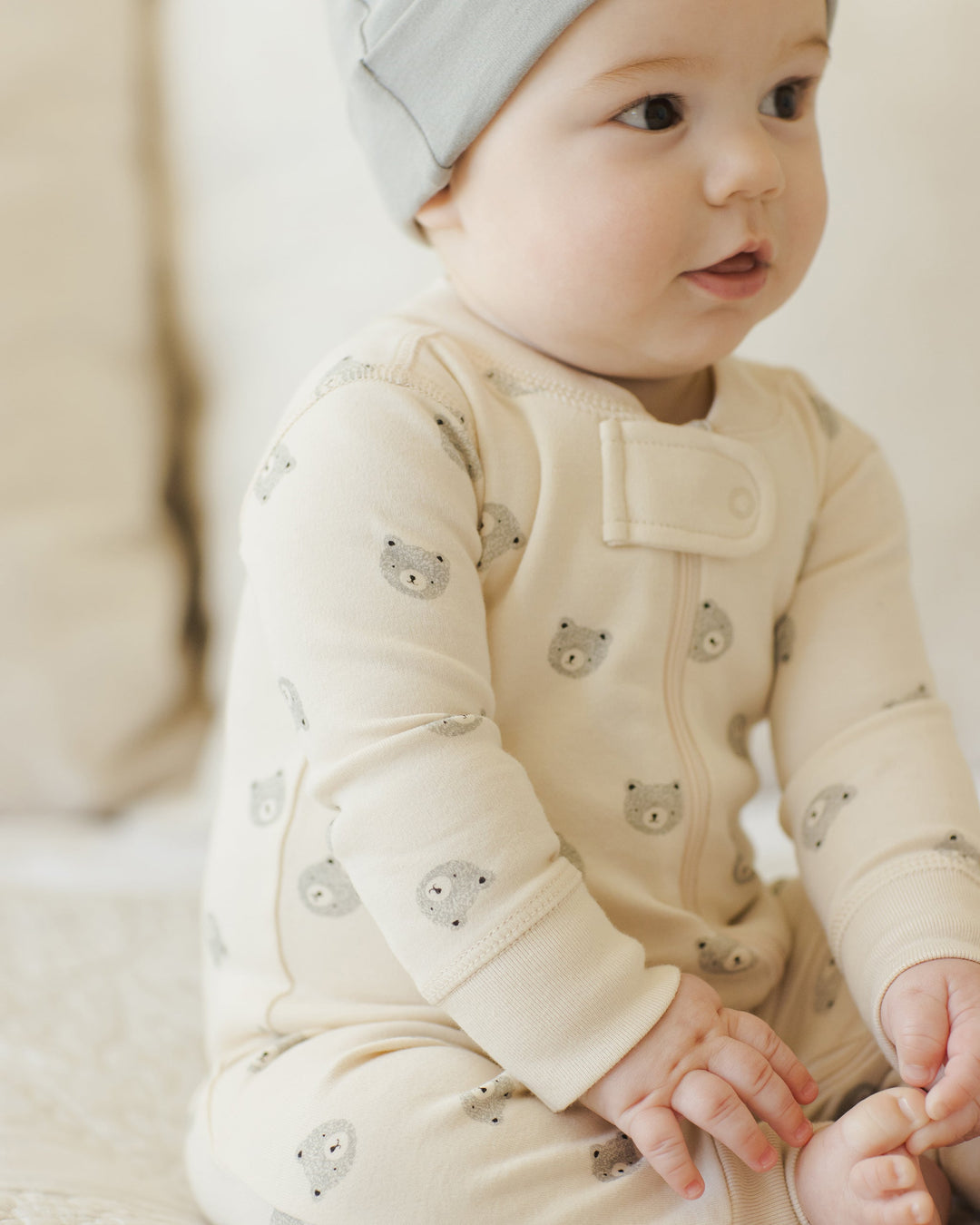 Quincy Mae - Zip Long Sleeve Bears Sleeper in Natural