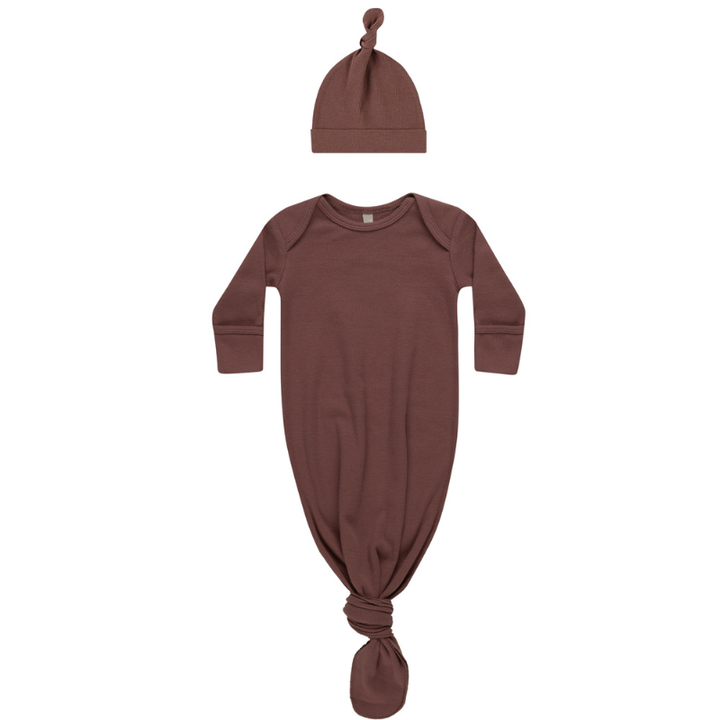 Quincy Mae - Knotted Baby Gown and Hat Set in Plum