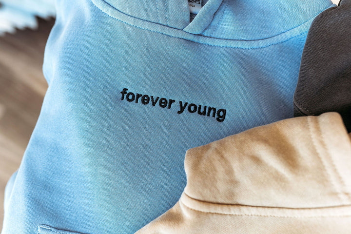 Roman & Leo - Boys FOREVER YOUNG Pigment Dyed Hoodie in Sky (M 10-12 and L 14-16)