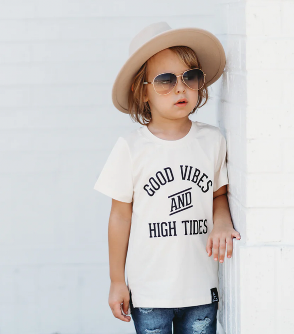 Trilogy Design Co - Good Vibes/High Tides Tee in Natural