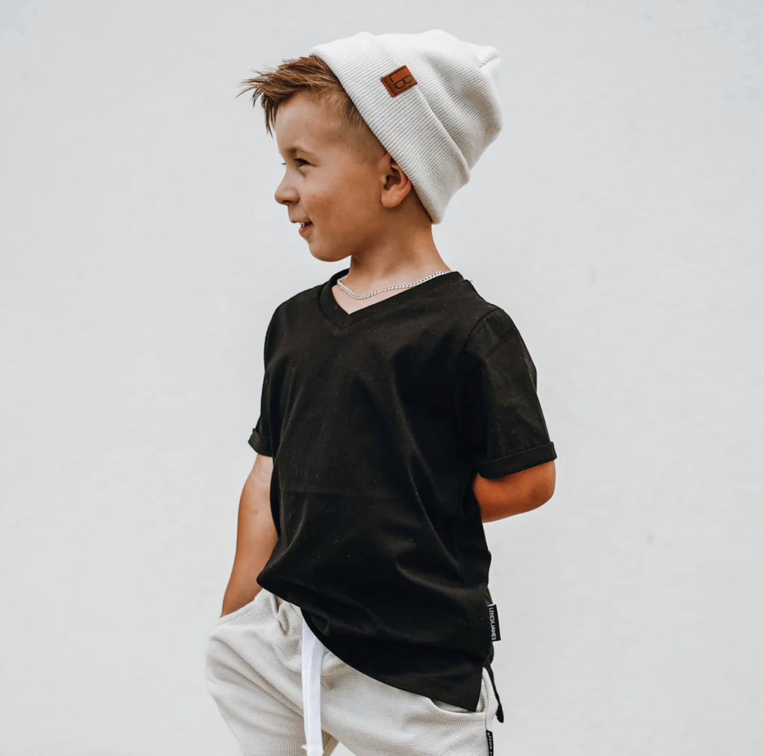 boys black vneck tshirt