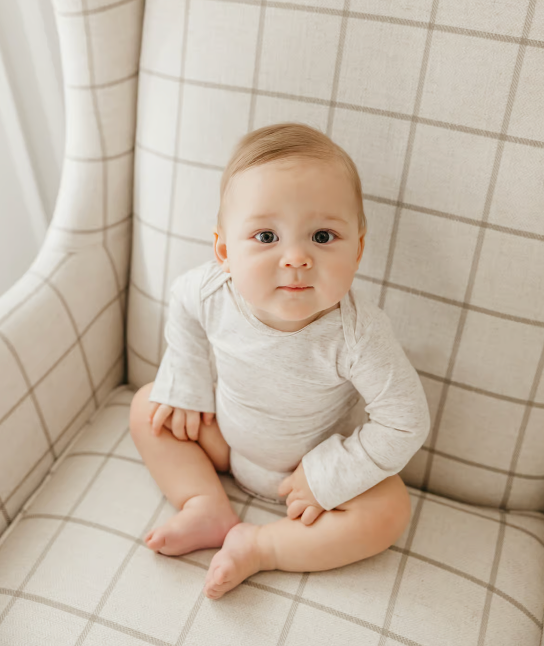 Copper Pearl - Long Sleeve Onesie in Oat (Newborn)