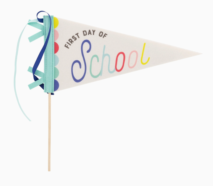 First Day/Last Day of School Pennants (2-pack) - 14.5"