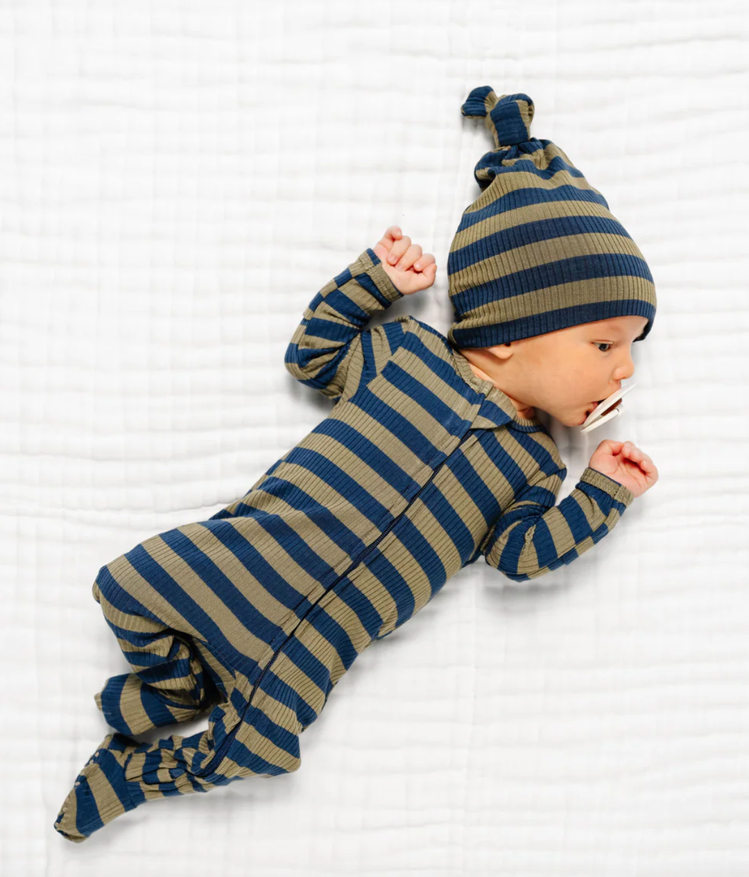 Lou Lou & Co - Rome Zipper Footies in Navy/Green Stripes