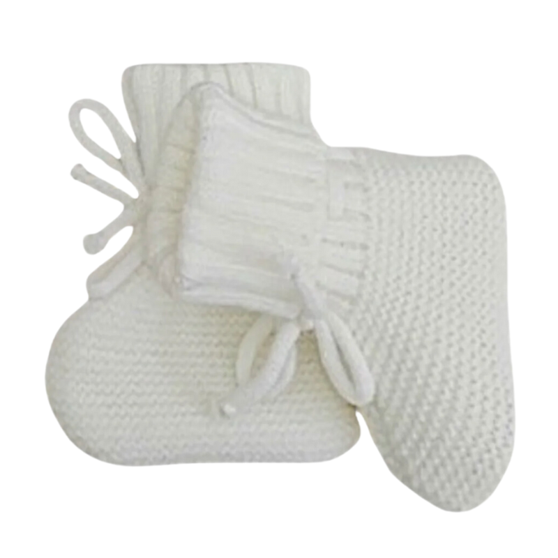 Spearmint Love baby booties white