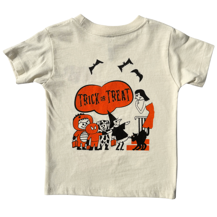 Trick_or_treat_back_tshirt