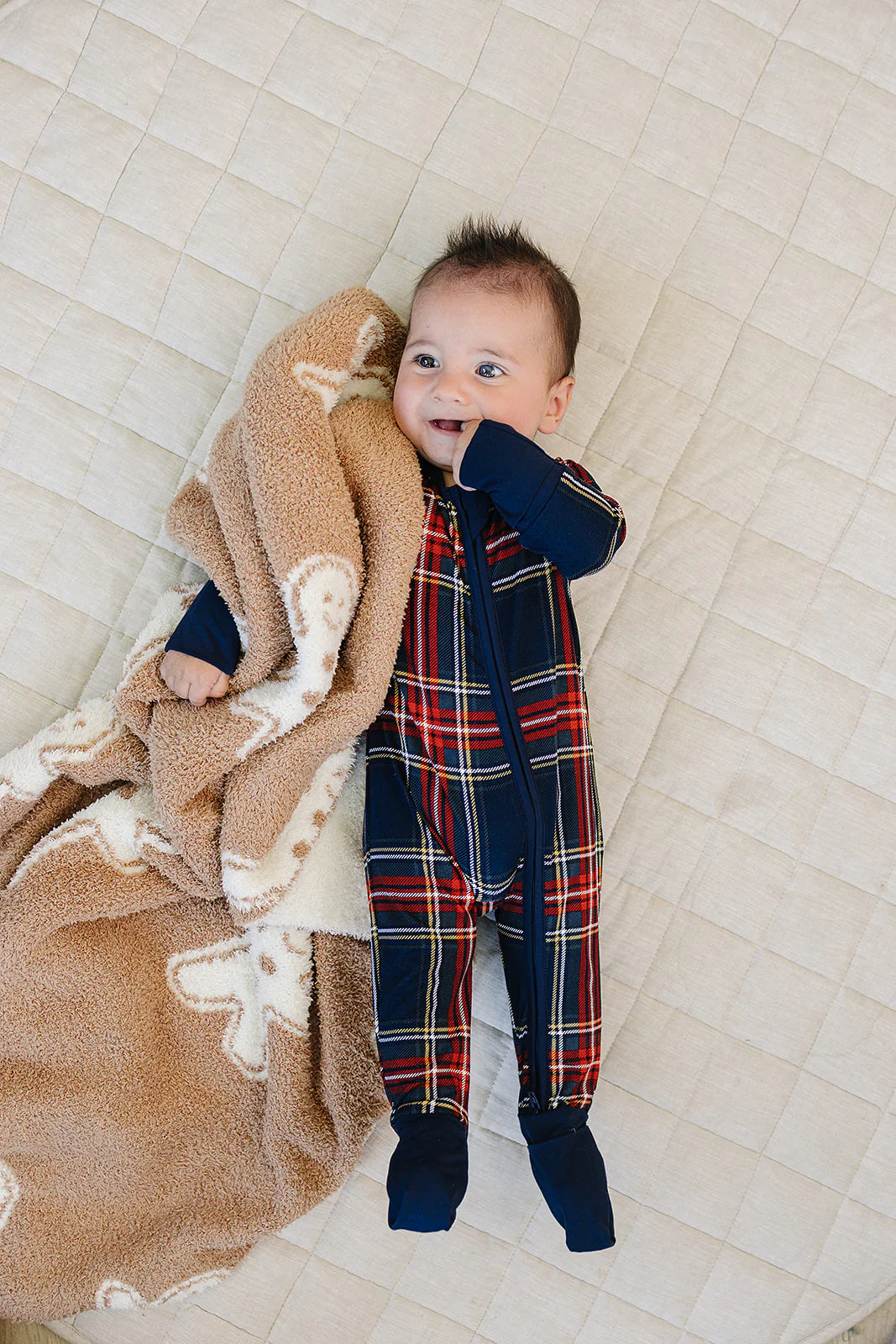 Mebie Baby - Gingerbread Plush Reversible Blanket in Brown/White (3 sizes available)