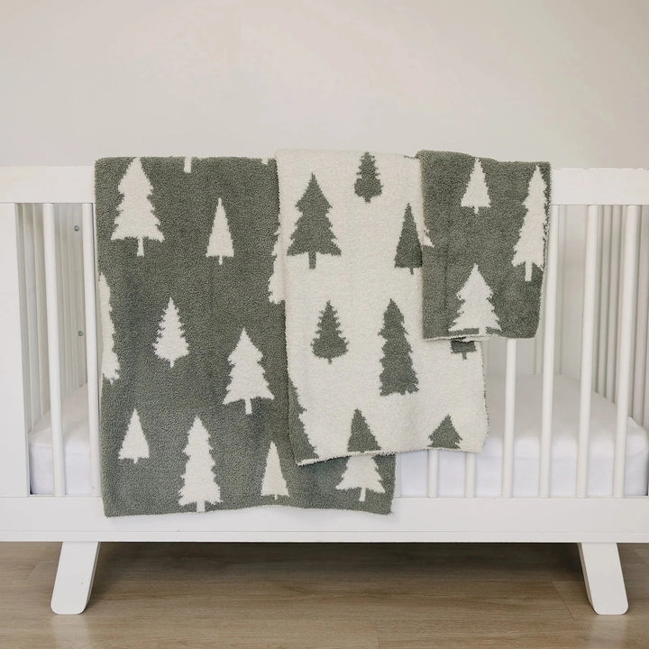 Mebie Baby - Pines Plush Reversible Blanket in Green/White (3 sizes available)