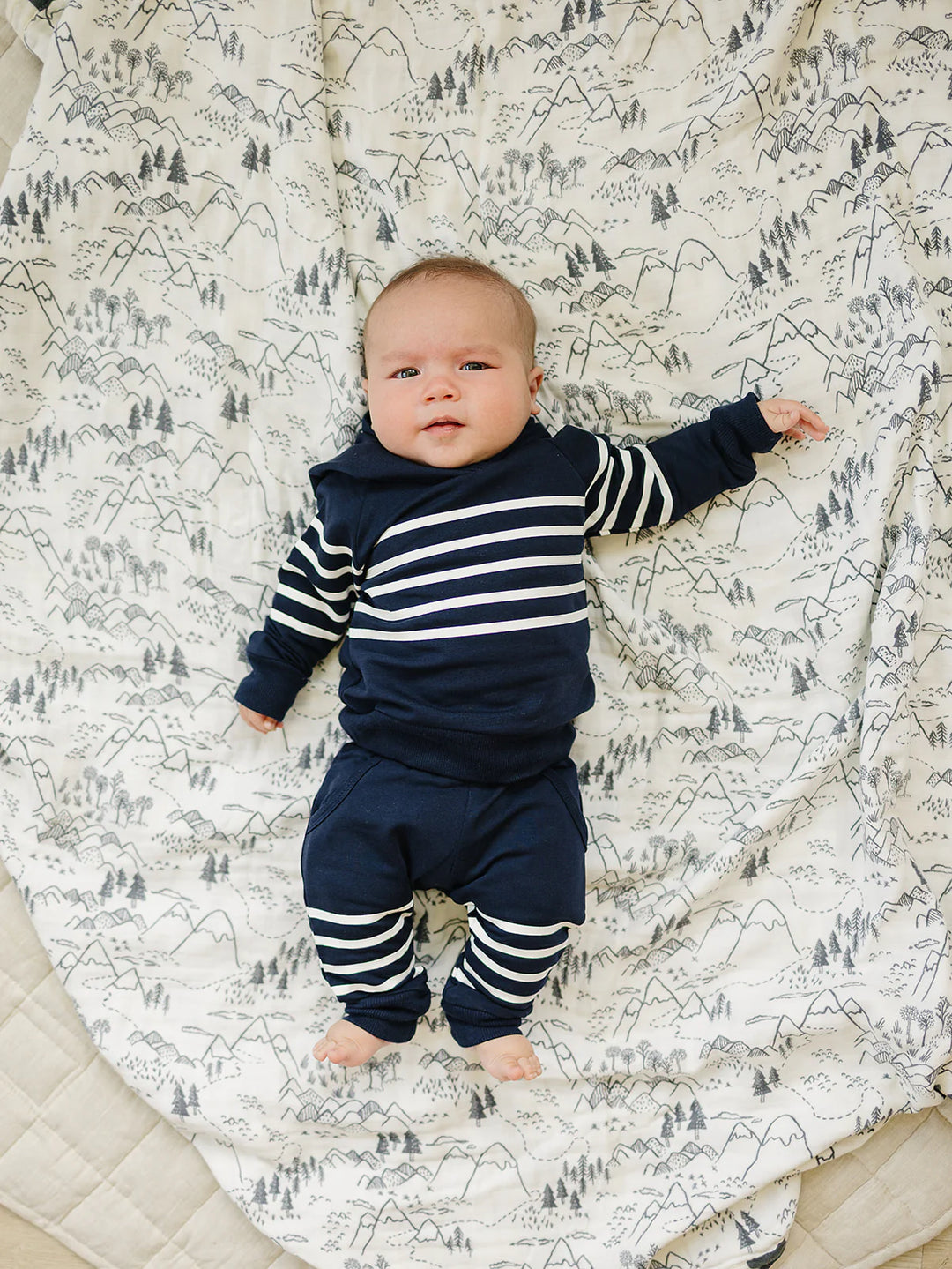 Mebie Baby - Hooded French Terry Set in Navy Stripes
