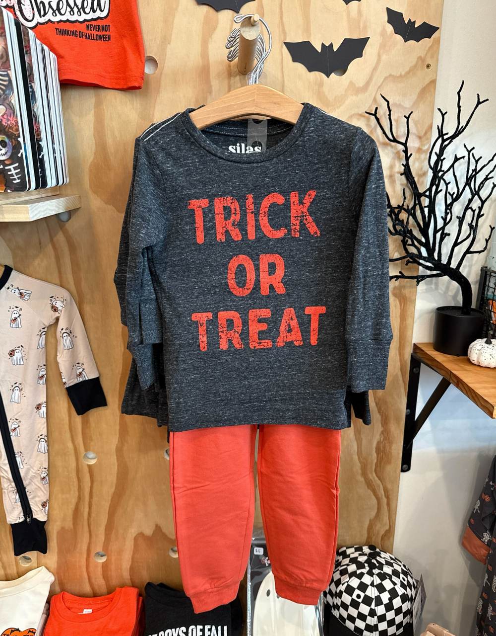 little boys orange sweatpant joggers