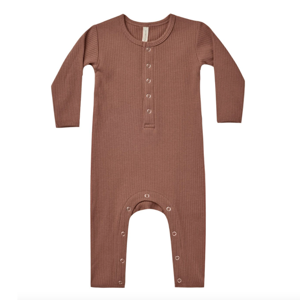 Quincy Mae - Ribbed Baby Jumpsuit in Pecan