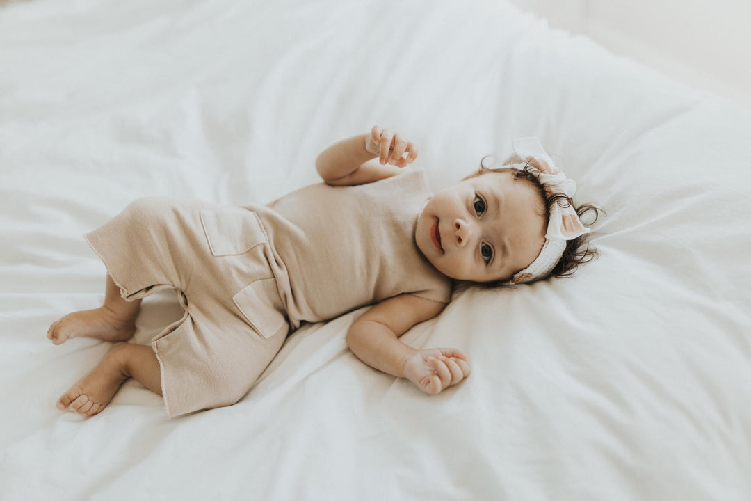 L'oved Baby - French Terry Two-Sized Romper in Oatmeal