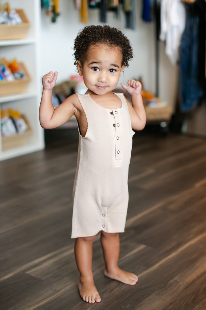 L'oved Baby - French Terry Two-Sized Romper in Oatmeal