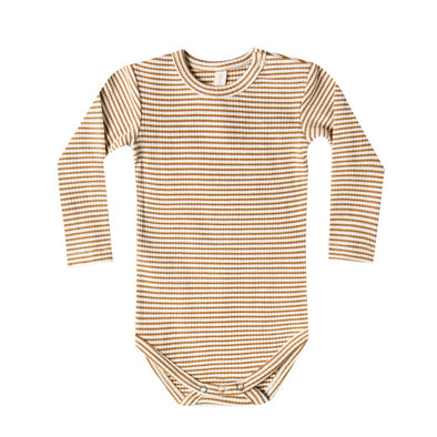 Quincy Mae - Organic Ribbed Long Sleeve Onesie in Walnut Stripe