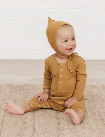 Quincy Mae - Organic Pixie Bonnet in Ocre
