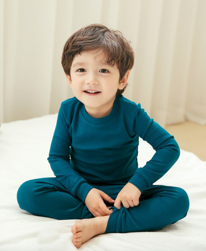 Basic Kids' Two-Piece Long-Sleeve Pajamas in Lake Blue