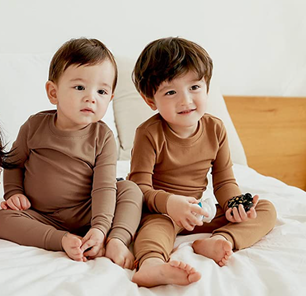 Basic Kids' Two-Piece Long-Sleeve Pajamas in Autumn