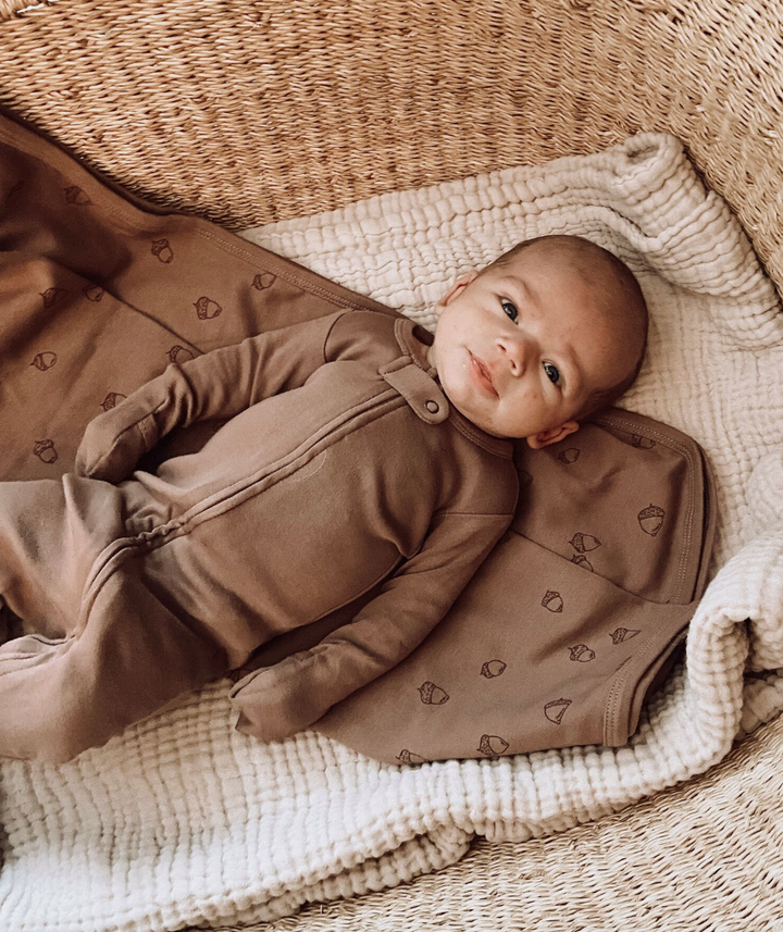 L'oved Baby - Organic Zipper Footie in Latte (6-9mo and 9-12mo)