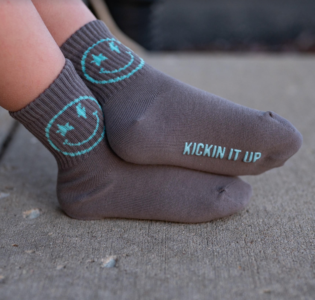 Kickin It Up Socks - Grey with a Turquoise Smile