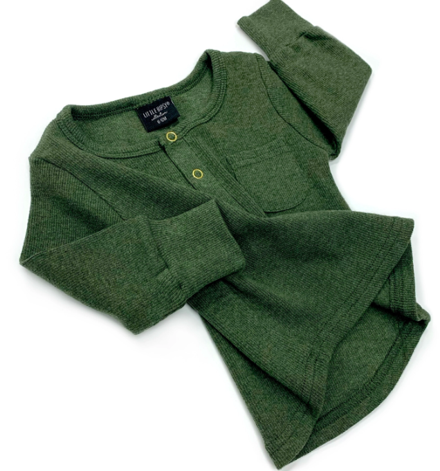 Little Bipsy - Ribbed Henley in Hunter Green (Size 18-24mo)